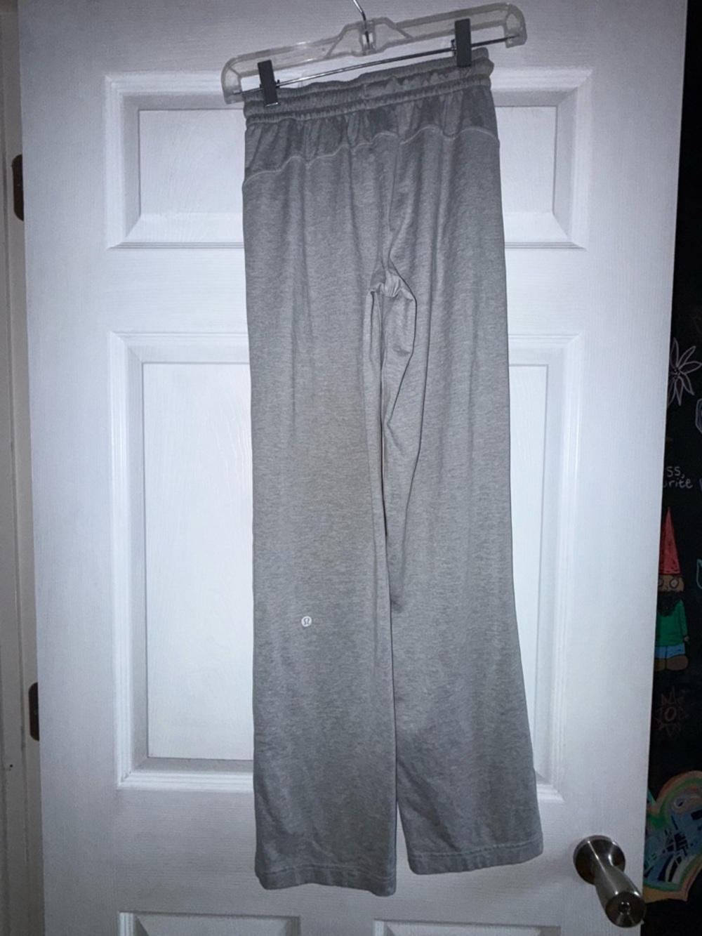 Lululemon Women’s Soft Jersey Straight-Leg Mid-Rise Pant Gray Size 0 - Picture 5 of 7